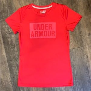 UA Dru fit tee